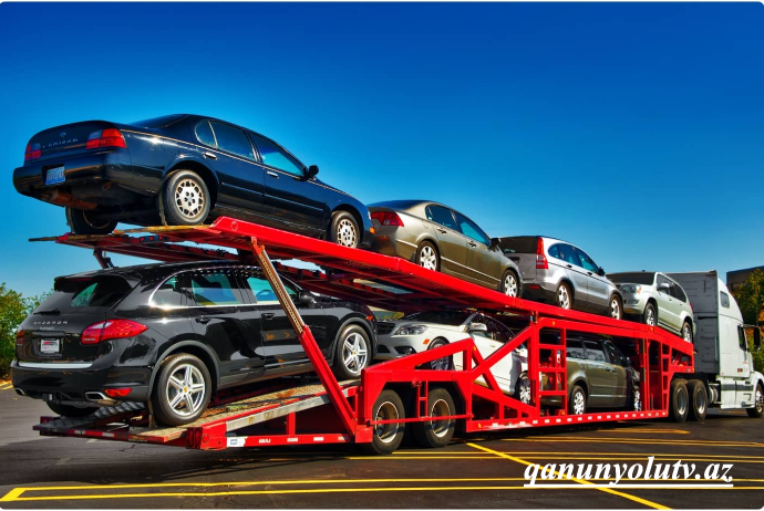 Rəis 400 avtomobili qanunsuz rəsmiləşdirdi - Həbs edildi