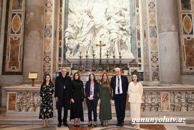Mehriban Əliyeva Müqəddəs Pyotr Bazilikasında - Fotolar - Video