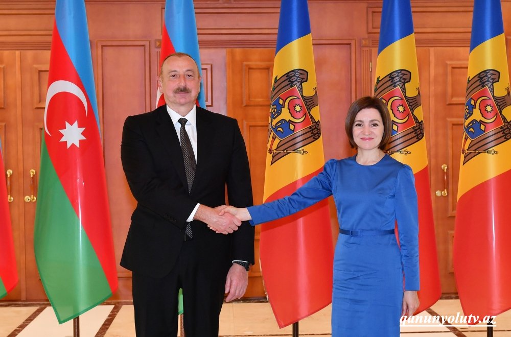 İlham Əliyev Moldova Prezidenti ilə görüşdü - Fotolar+Yenilənib