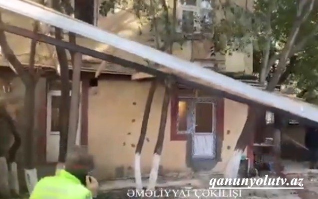 Binəqədidə qanunsuz tikililər söküldü - Video