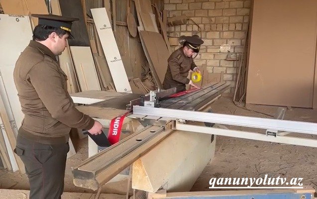 Yanğın təhlükəsi olan obyektin fəaliyyəti dayandırıldı - Video