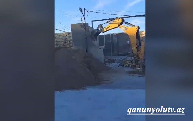 Qobuda qanunsuz tikili söküldü - Video