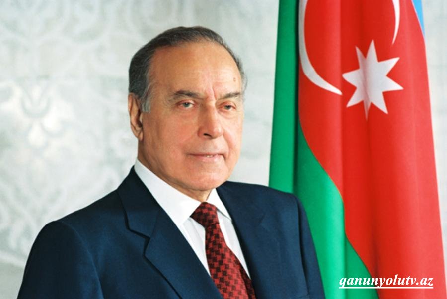 Heydər Əliyevin anadan olmasının 101-ci ildönümüdür