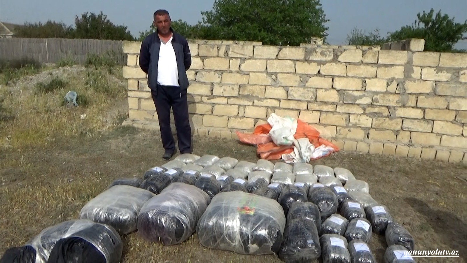 Ölkəyə 87 kilo narkotik gətirən şəxs tutuldu - Video