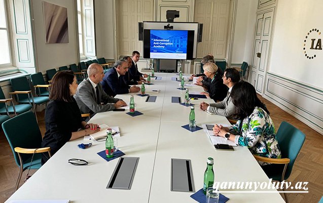 Kamran Əliyev Beynəlxalq Antikorrupsiya Akademiyasının rəhbəri ilə görüşdü - Foto