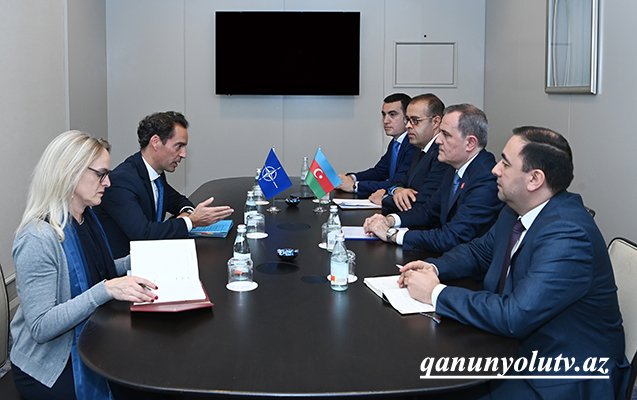 Ceyhun Bayramov Xavyer Kolomina ilə görüşdü