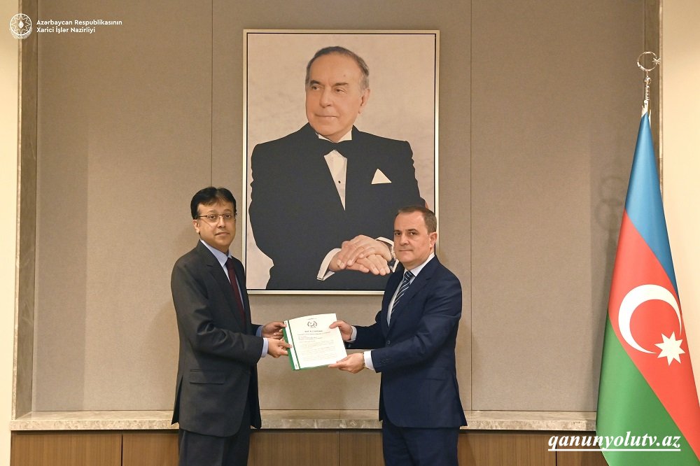 Ceyhun Bayramov Pakistanın yeni səfiri ilə görüşdü - Foto