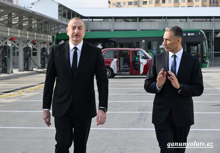 İlham Əliyev Zığ Elektrik Avtobus Parkında - Video - Fotolar - Yenilənib