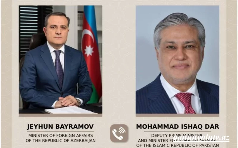 Ceyhun Bayramov həmkarı ilə telefonla danışdı