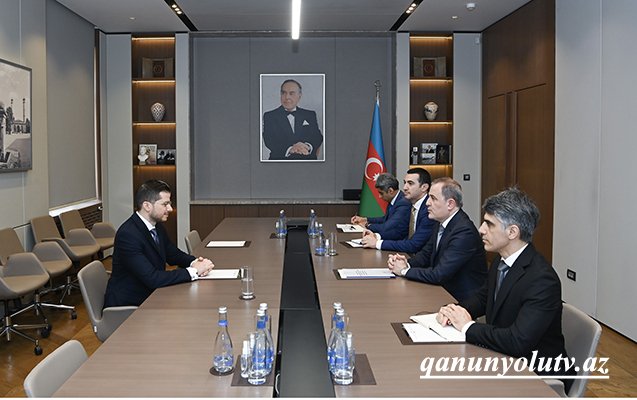Ceyhun Bayramov diplomatik fəaliyyəti başa çatan İsrail səfiri ilə görüşdü - Fotolar