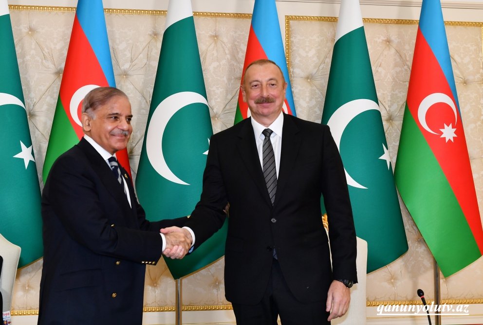 “Pakistan Azərbaycanla həmrəy olduğunu bir daha təsdiqləyir” - Şahbaz Şərif